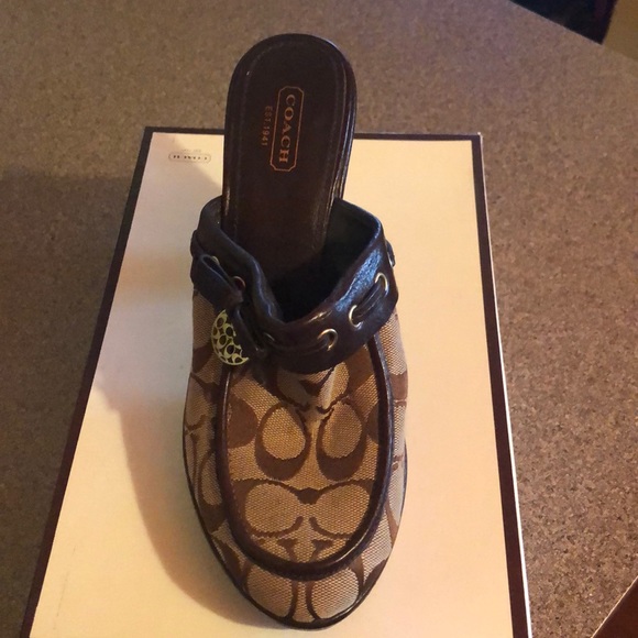 Authentic Coach Shoes - Picture 2 of 5